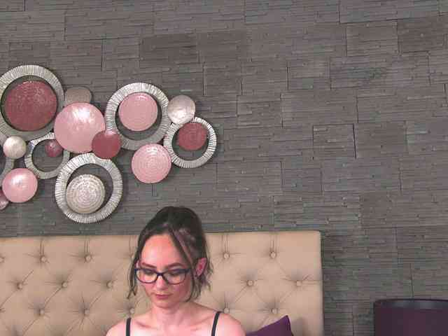 Arya-Joy webcam