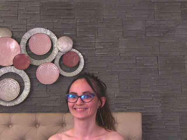 Arya-Joy webcam