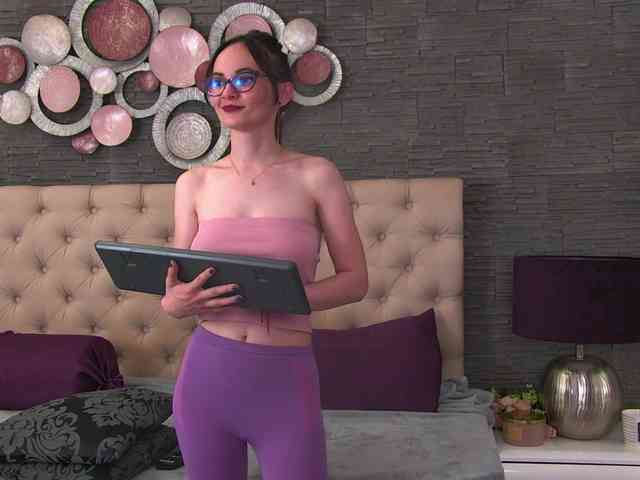 Arya-Joy webcam