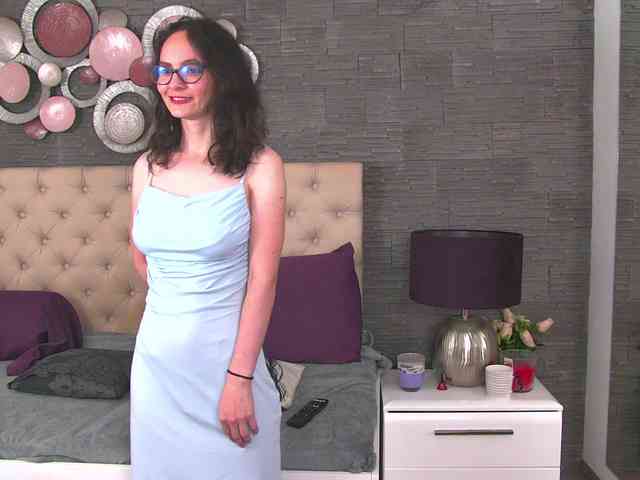 Arya-Joy webcam
