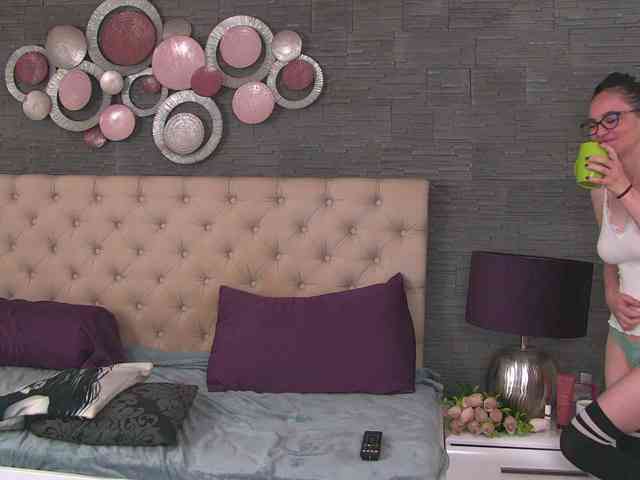 Arya-Joy webcam