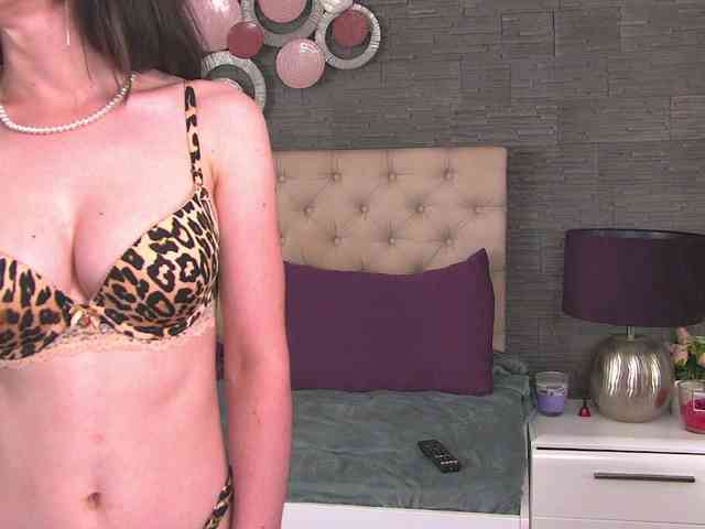 Arya-Joy webcam