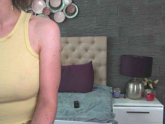 Arya-Joy webcam