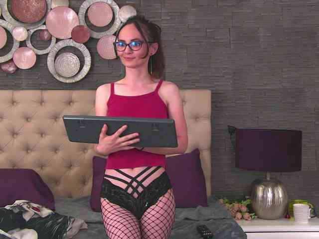 Arya-Joy webcam