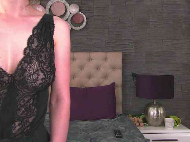 Arya-Joy webcam