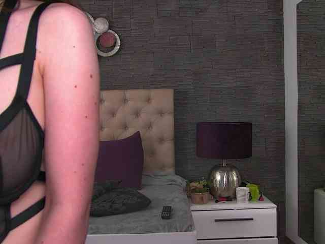 Arya-Joy webcam