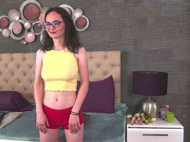 Arya-Joy webcam