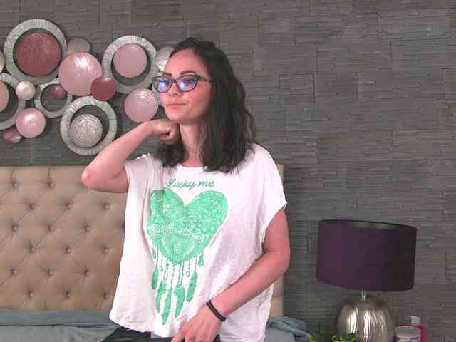 Arya-Joy webcam