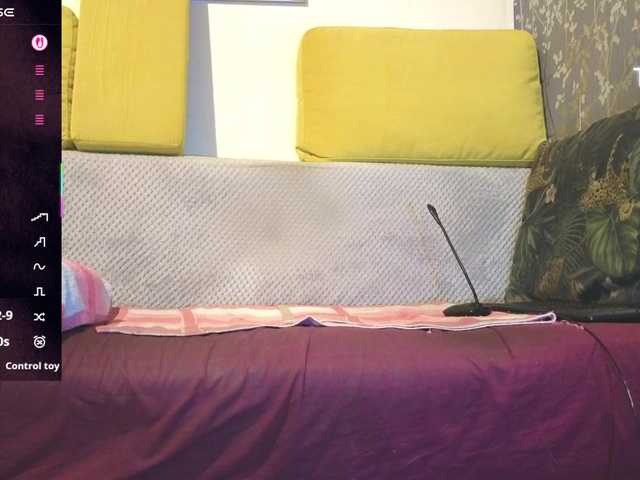 Anasquirt69 live cam on BongaCams