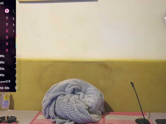 Anasquirt69 live cam on BongaCams
