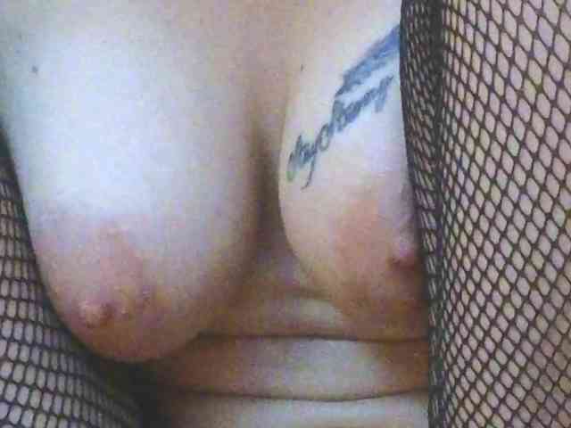 Anasquirt69 webcam