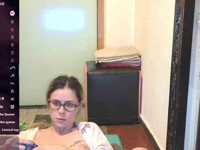 Anasquirt69 webcam