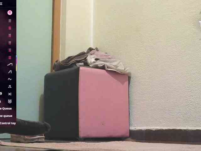 Anasquirt69 webcam