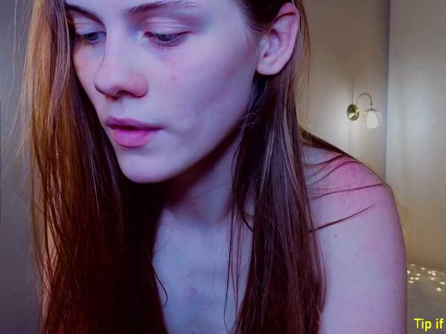  CrystalDiva chat room