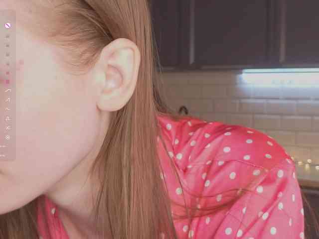 CrystalDiva Live Webcam on BongaCams