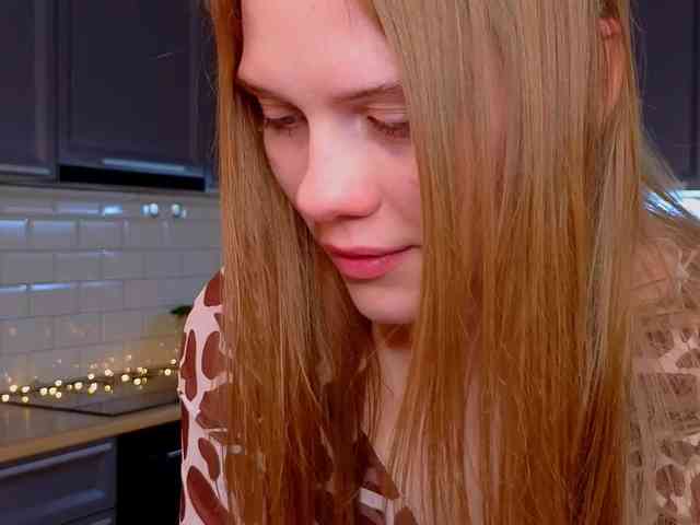 CrystalDiva webcam