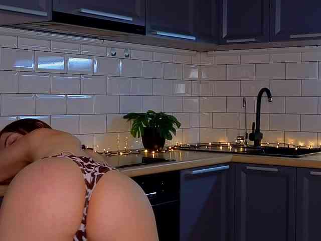 CrystalDiva webcam