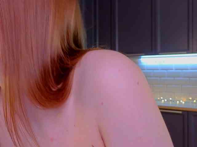 CrystalDiva webcam