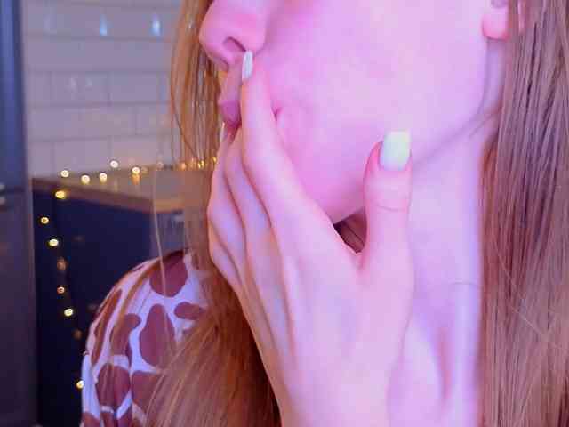 CrystalDiva webcam