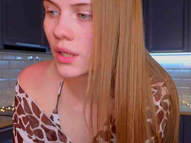 CrystalDiva webcam