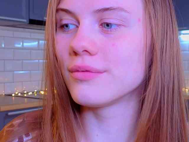 CrystalDiva webcam