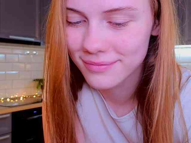 CrystalDiva webcam