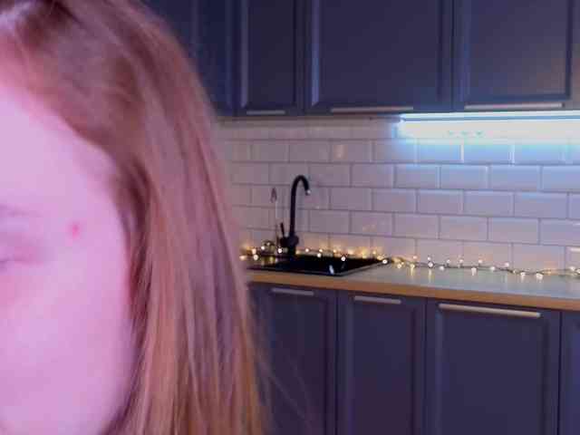 CrystalDiva webcam