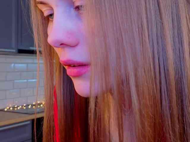 CrystalDiva webcam