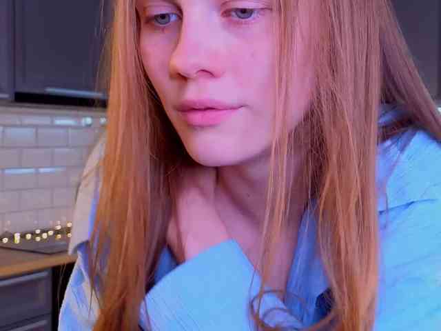 CrystalDiva webcam