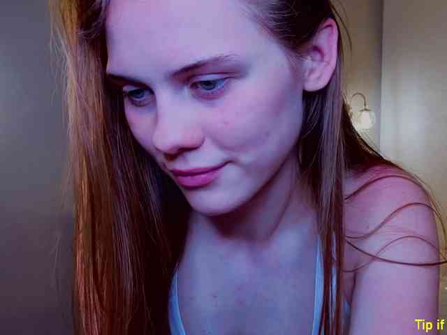 CrystalDiva webcam