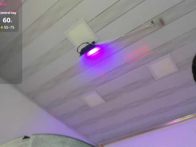 iris-black's BongaCams show and profile