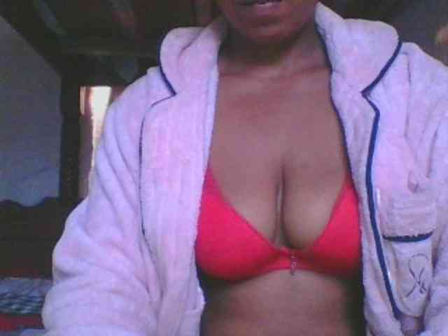 shensie01 Live Webcam on BongaCams