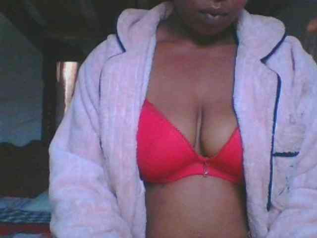 shensie01 Live Webcam on BongaCams