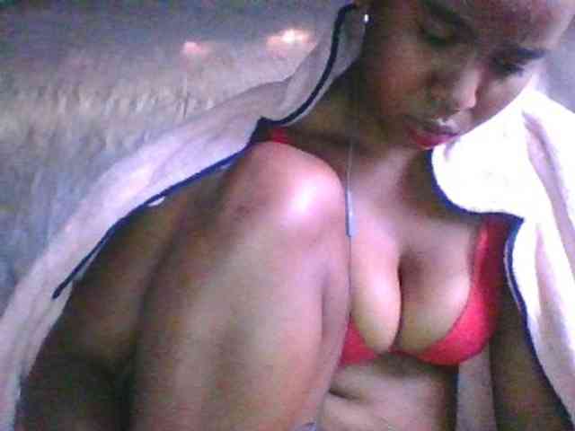 shensie01 Live Webcam on BongaCams