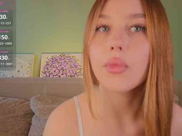 AliceGrand webcam