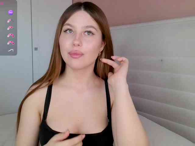 AliceGrand webcam