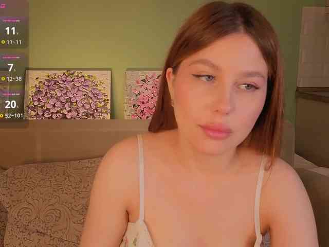 AliceGrand webcam