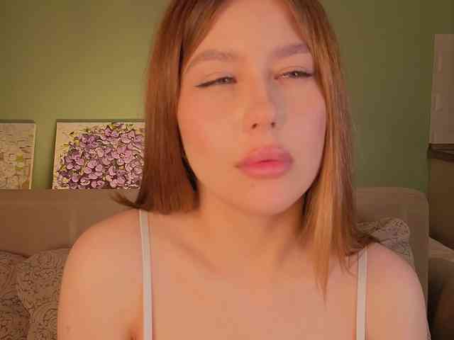 AliceGrand webcam