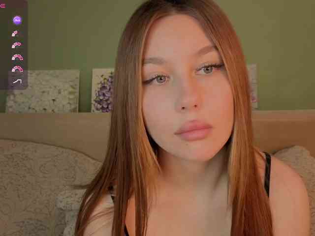 AliceGrand webcam