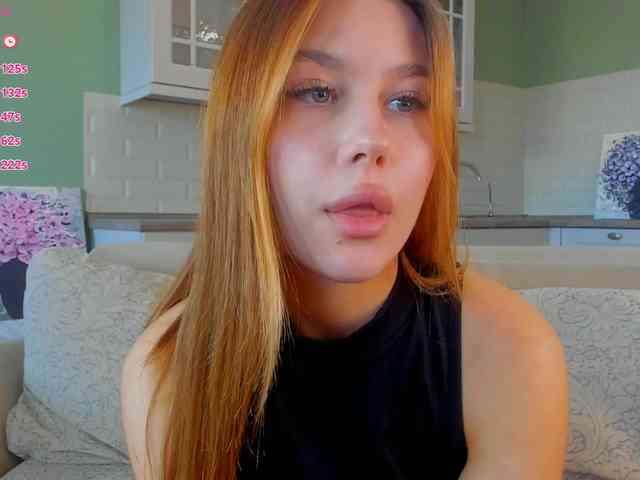 AliceGrand webcam