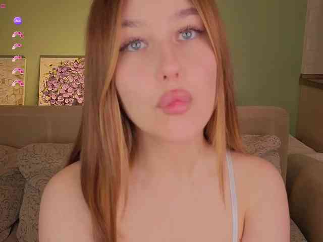 AliceGrand webcam