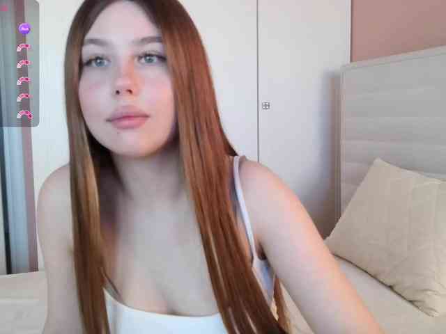 AliceGrand webcam