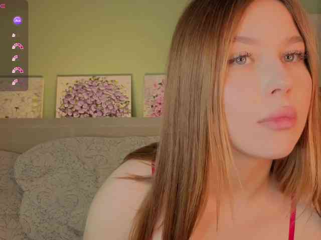 AliceGrand webcam