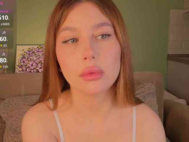 AliceGrand webcam