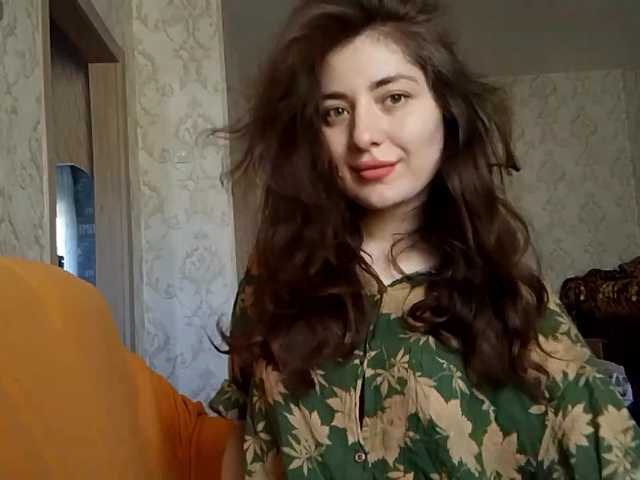  SuzetteTrapeni chat room