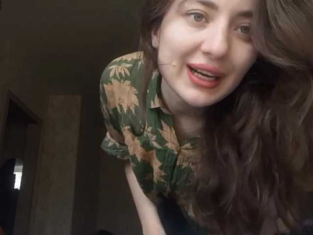 SuzetteTrapeni webcam