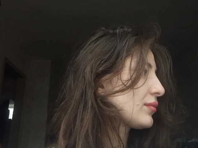 Sex chat gratuit in direct cu SuzetteTrapeni pe BongaCams