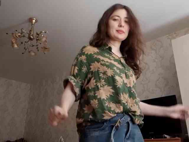 SuzetteTrapeni webcam