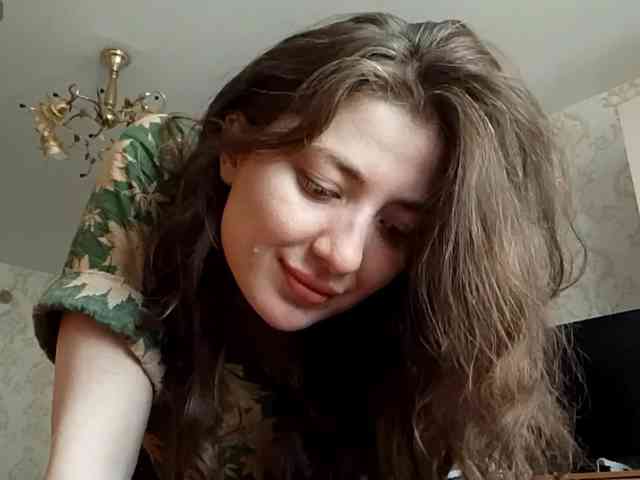 SuzetteTrapeni webcam