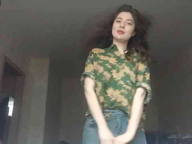 SuzetteTrapeni webcam